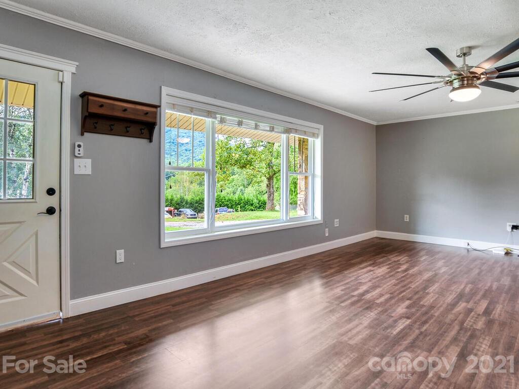 20 Arvad Road Candler, NC 28715 - Photo 8 of 25 Gallery Image 8
