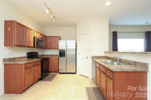 $338,000 | 4806 Lynn Lee Circle, Charlotte, NC 28269