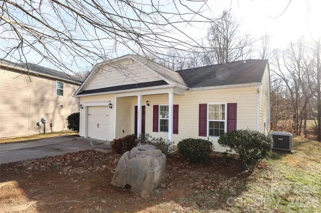 $338,000 | 4806 Lynn Lee Circle, Charlotte, NC 28269