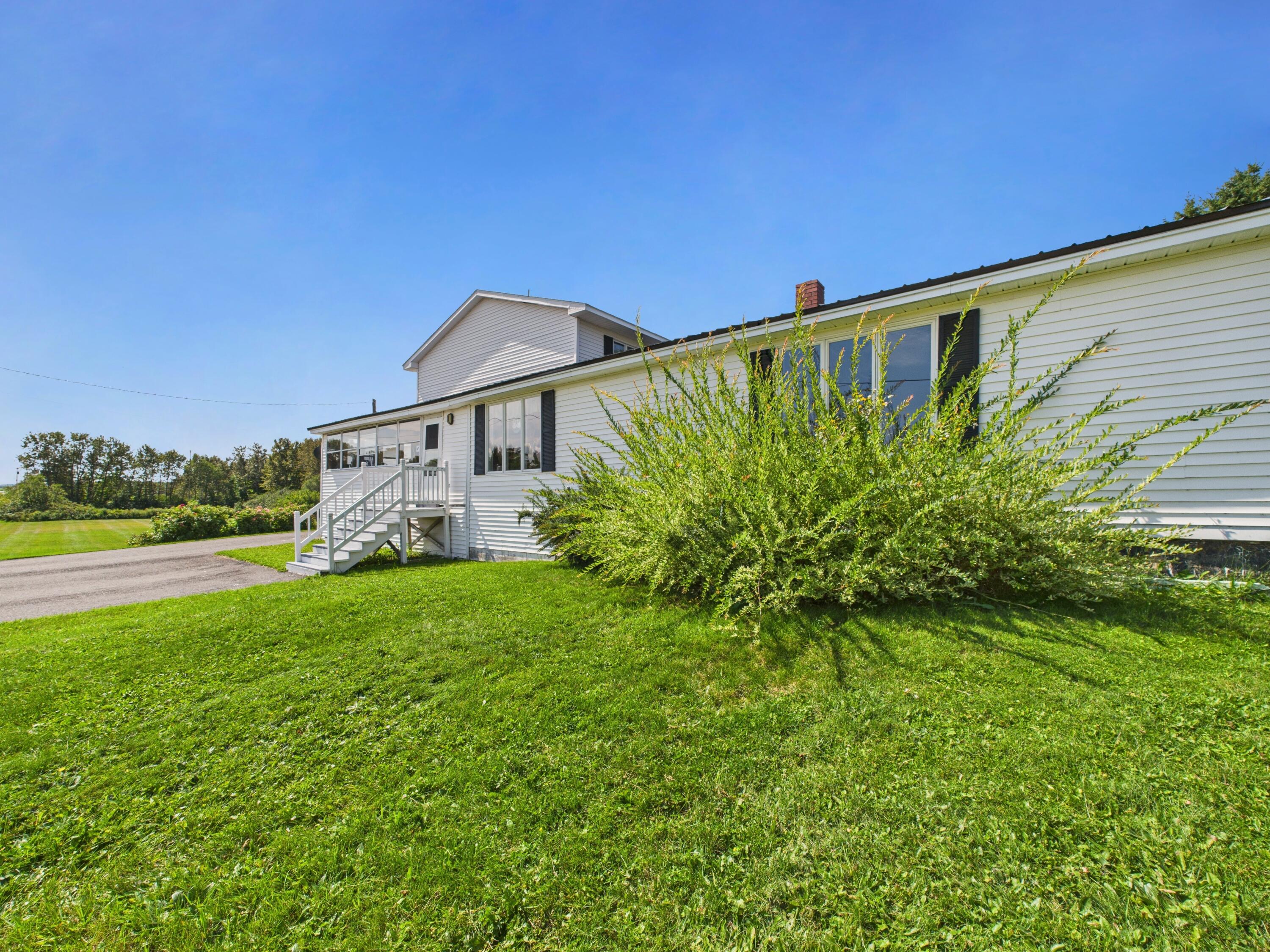 594 Waddell Road Castle Hill, ME 04757 - Photo 32 of 36 CAM05521G0-PR0023-STILL032