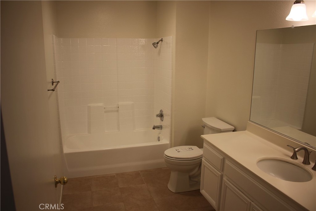 267 Chaumont Circle Lake Forest, CA 92610 - Photo 16 of 32