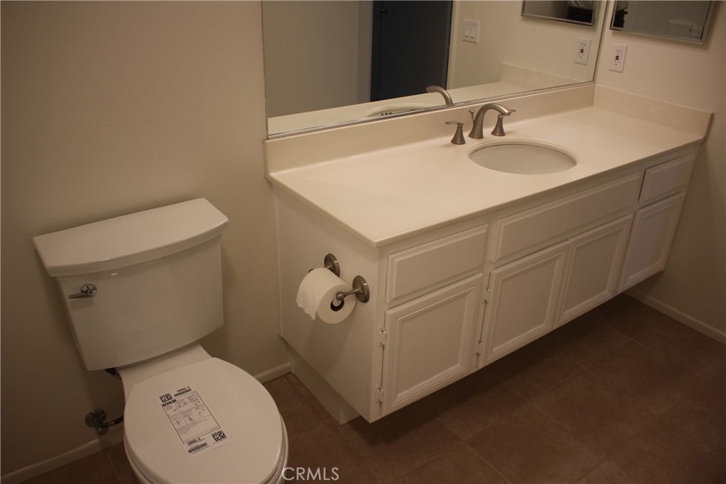 267 Chaumont Circle Lake Forest, CA 92610 - Photo 17 of 32