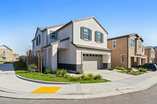 $825,000 | 509 Snowdrop Lane, Santa Paula, CA 93060