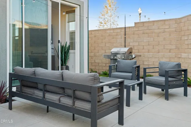 $825,000 | 509 Snowdrop Lane, Santa Paula, CA 93060