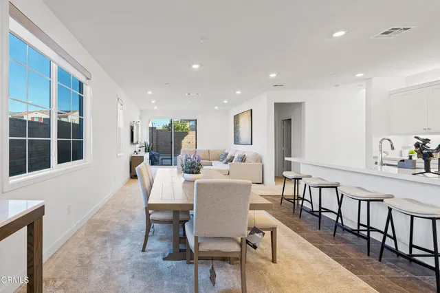 $825,000 | 509 Snowdrop Lane, Santa Paula, CA 93060