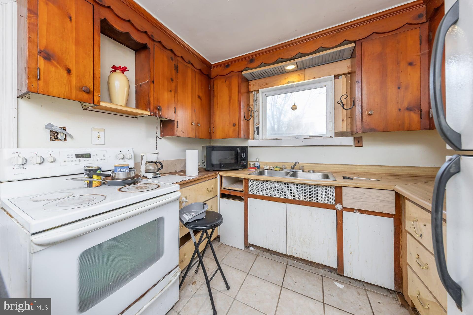 413 Myrtle Avenue Lindenwold, NJ 08021 - Photo 10 of 20