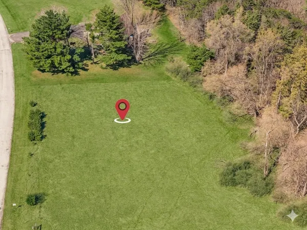 $11,000 | Lot 734 Green Knoll, La Valle, WI 53941