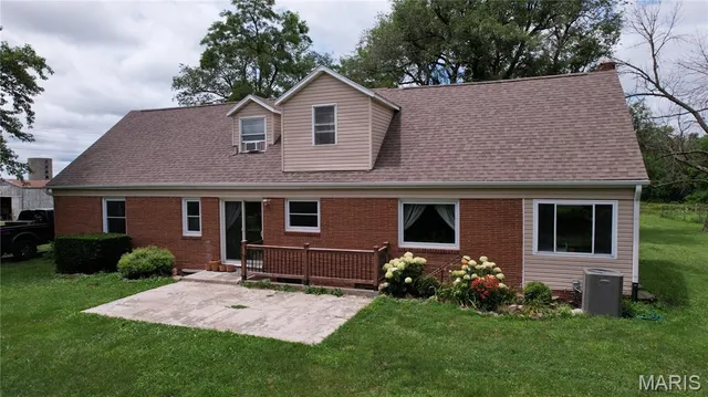 $419,900 | 64234 Highway 6, Green Castle, MO 63544