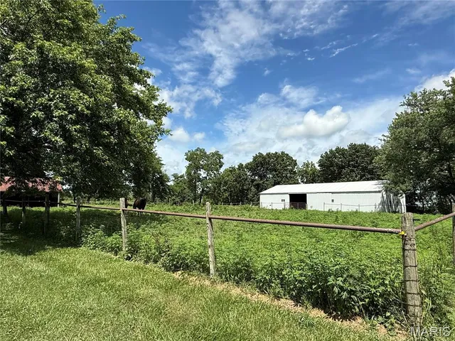 $419,900 | 64234 Highway 6, Green Castle, MO 63544