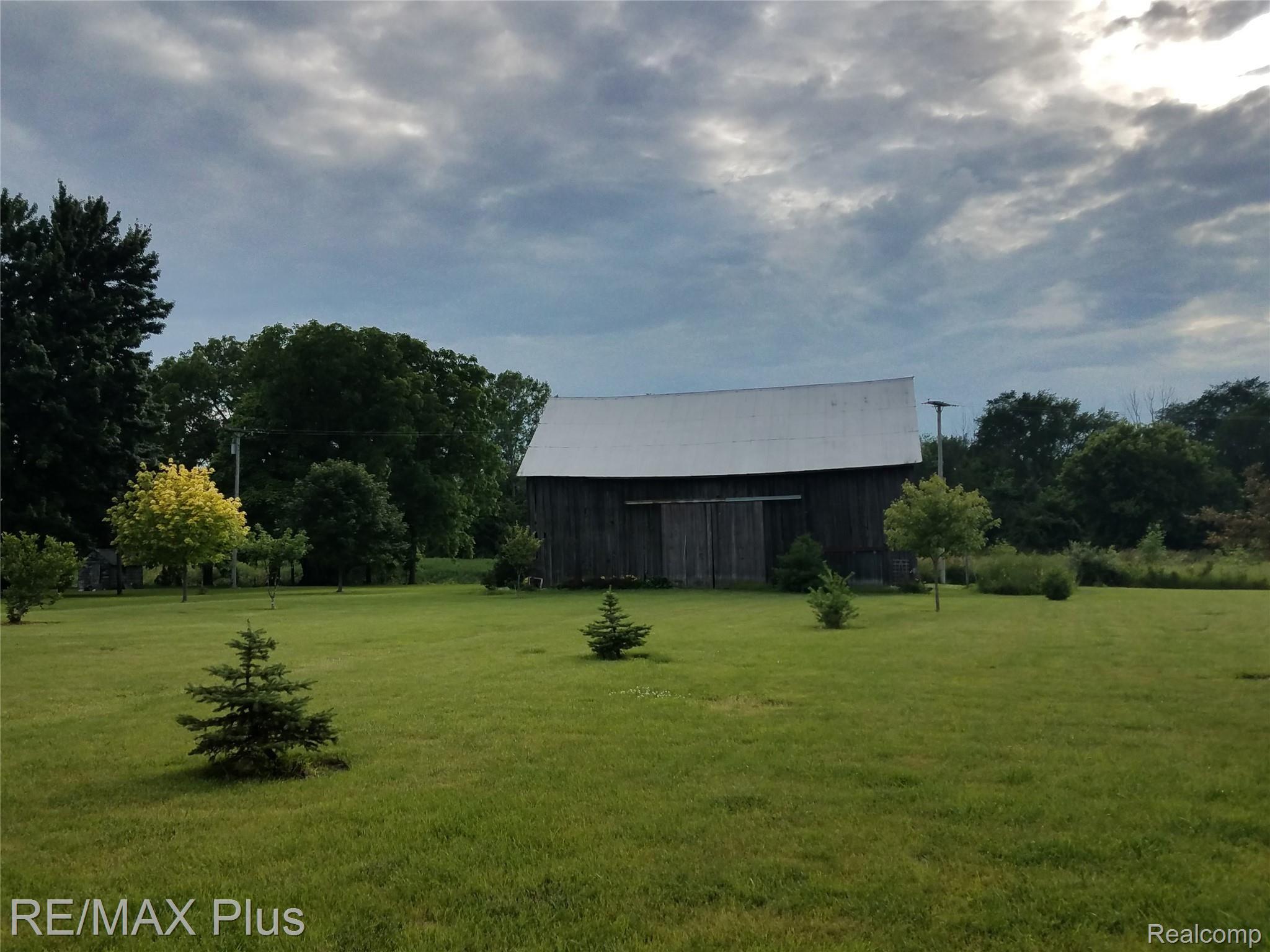 3184 Colclough Road Sandusky, MI 48471 - Photo 18 of 65 20190716_190728.jpg