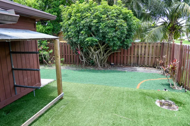 $3,950 | 4160 Cedar Avenue, Palm Beach Gardens, FL 33410