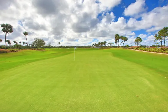 $987,500 | 274 Tresana Boulevard, Unit 128, Jupiter, FL 33478