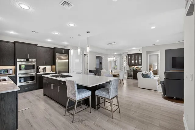 $987,500 | 274 Tresana Boulevard, Unit 128, Jupiter, FL 33478