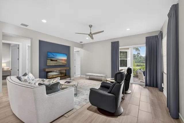 $987,500 | 274 Tresana Boulevard, Unit 128, Jupiter, FL 33478