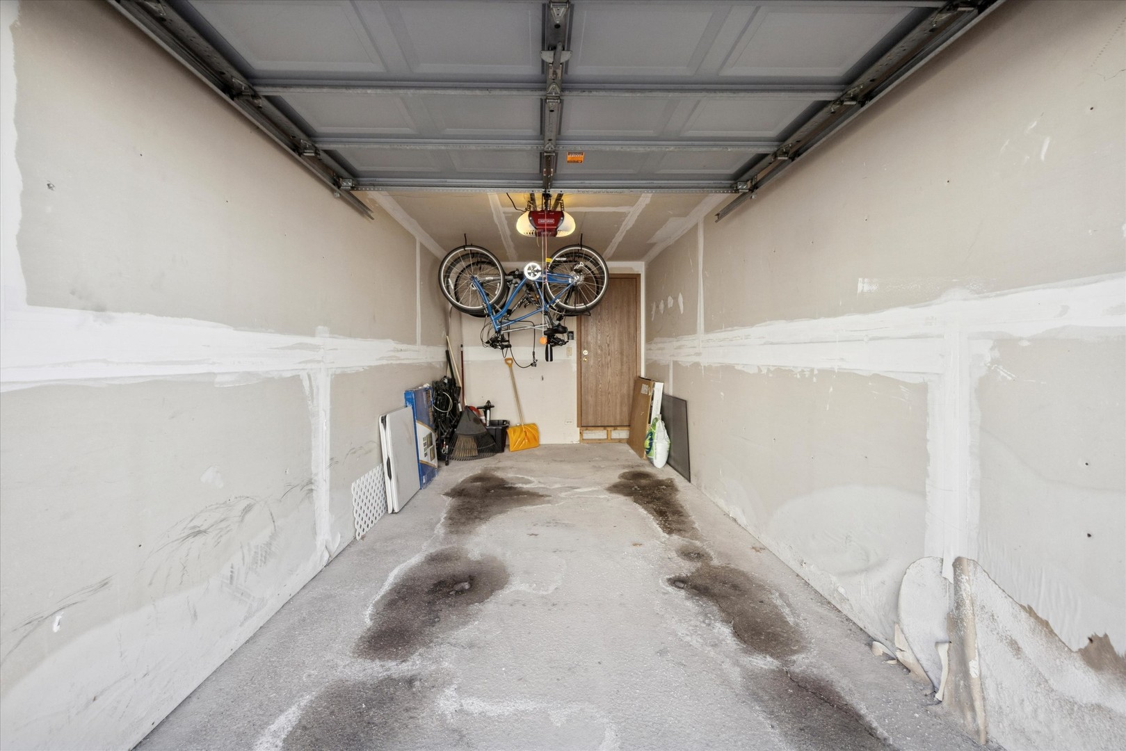 351 Park Ridge Lane, Unit D Aurora, IL 60504 - Photo 21 of 29 a view of a garage