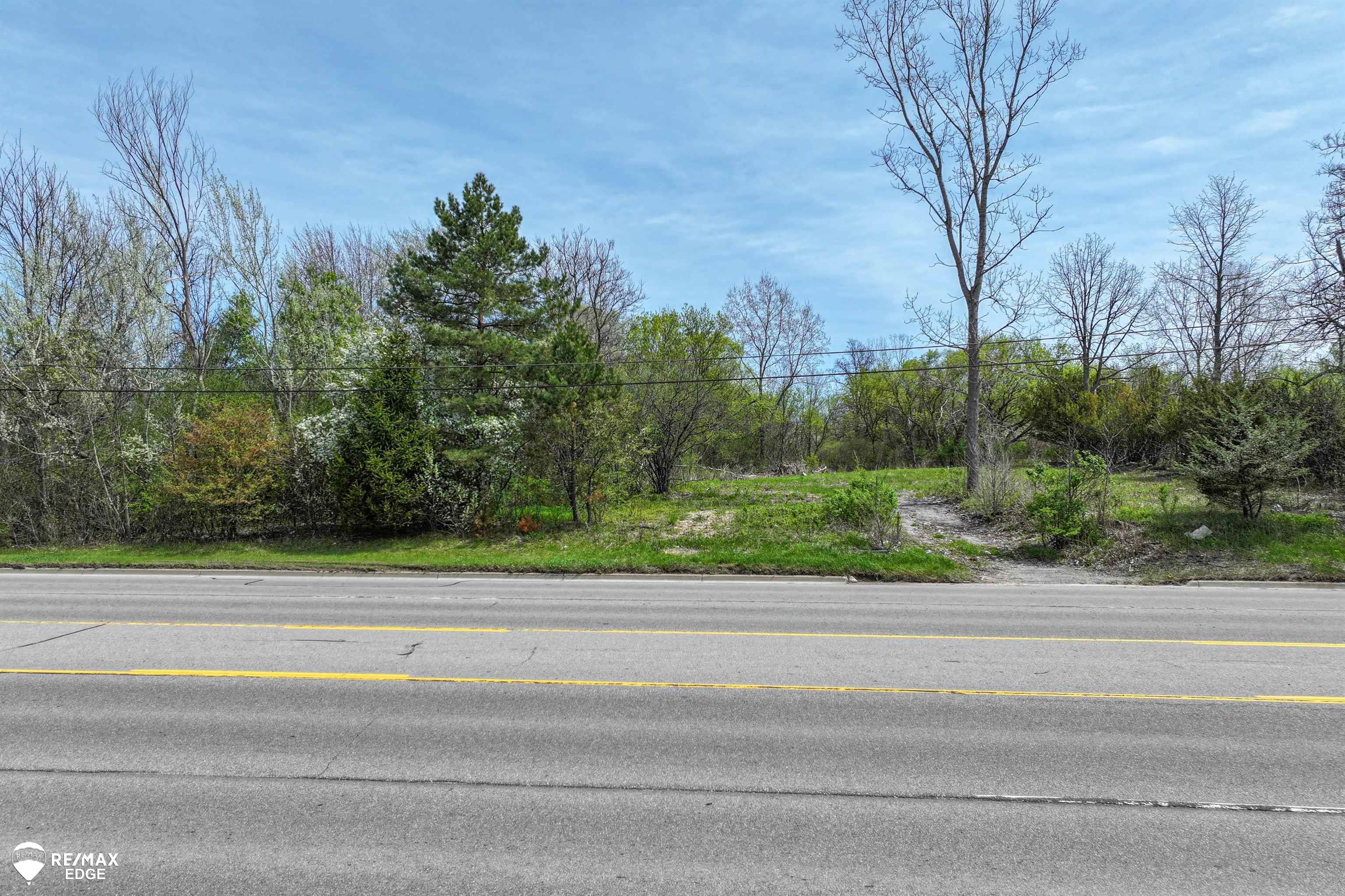 3353 South Center Road Burton, MI 48519 - Photo 12 of 15