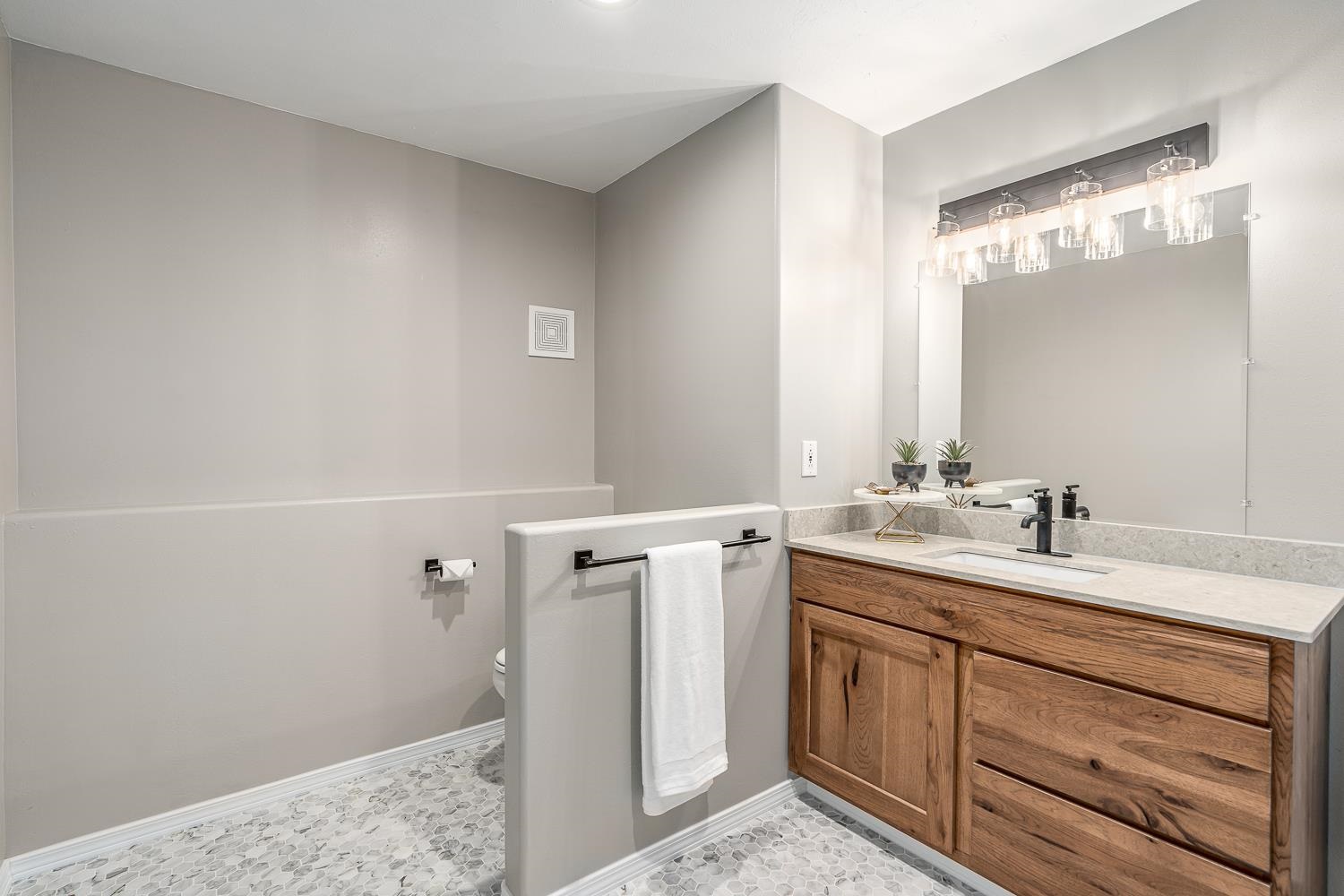 7116 North Prairie Crest Road Spokane, WA 99224 - Photo 35 of 49