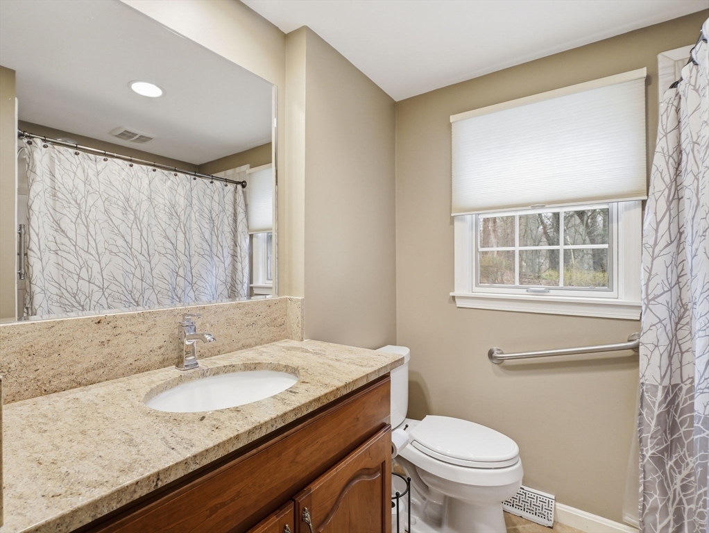 8 Monument Hill Road Chelmsford, MA 01824 - Photo 17 of 40