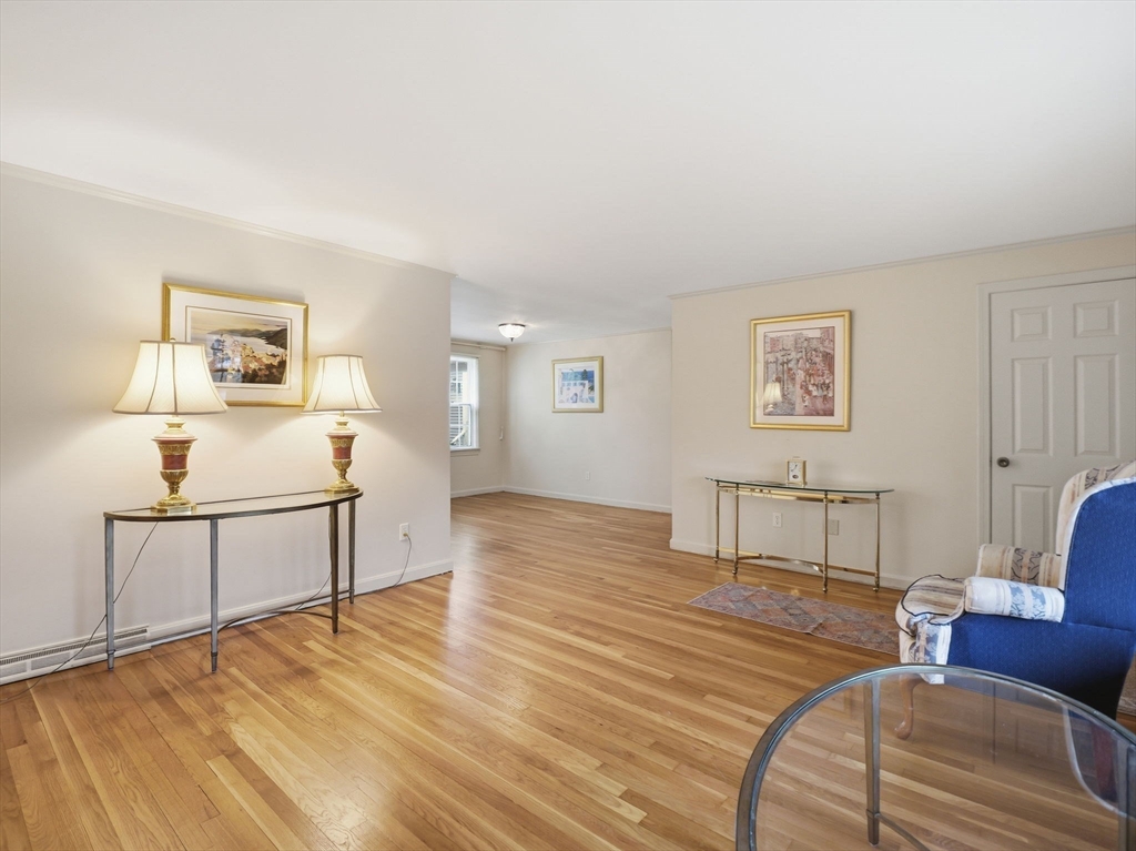 8 Monument Hill Road Chelmsford, MA 01824 - Photo 6 of 40