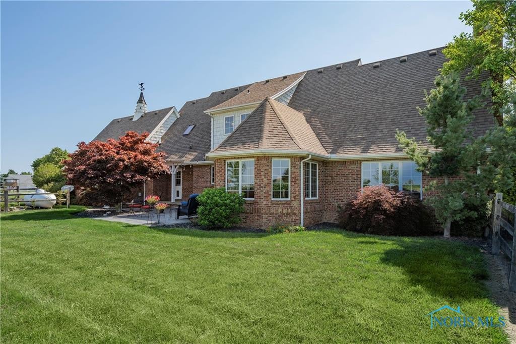 23095 Dunbridge Road Perrysburg, OH 43551 - Photo 7 of 47 Gallery Image 7