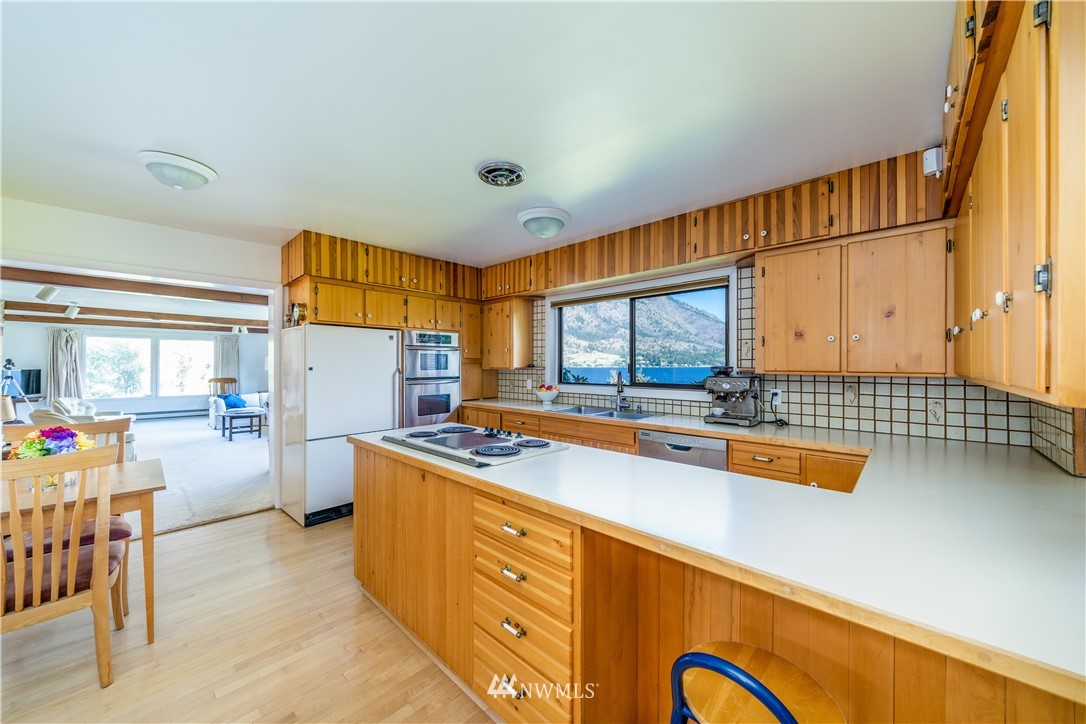 1415 Greens Landing Road Manson, WA 98831 - Photo 18 of 25 Gallery Image 18
