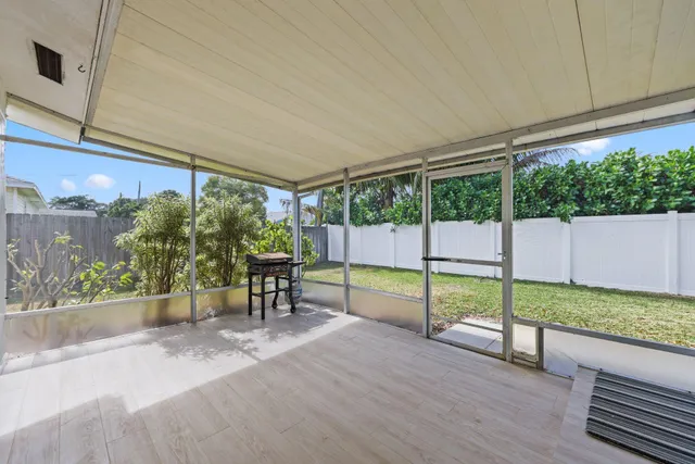 $688,000 | 1510 Kingsley Road, Jupiter, FL 33469