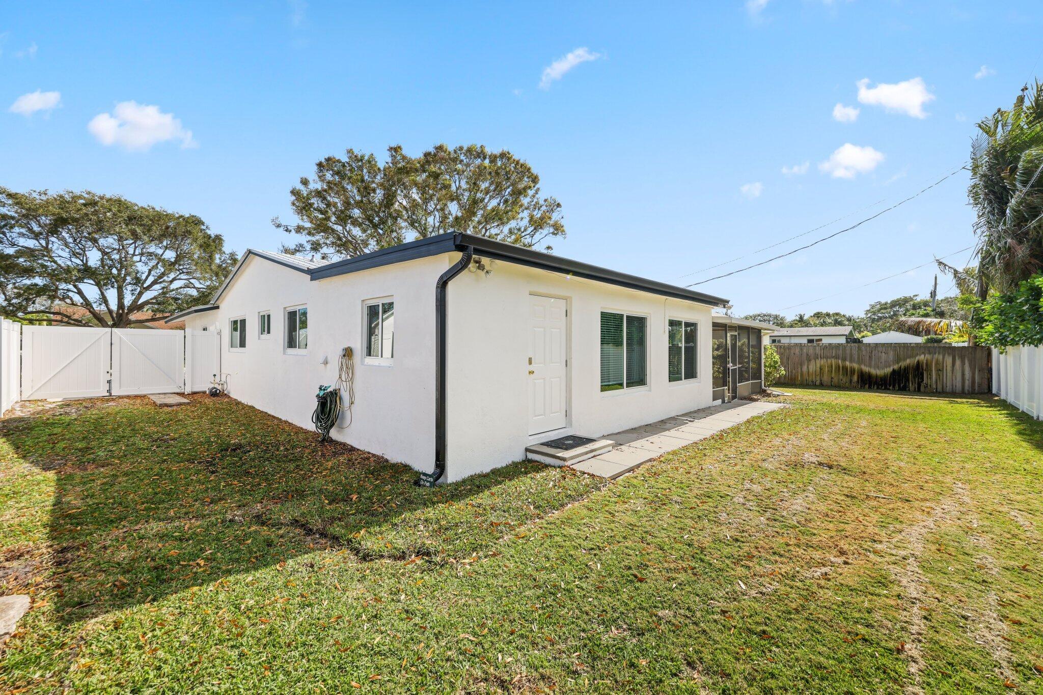 1510 Kingsley Road Jupiter, FL 33469 - Photo 40 of 53 1510 Kingsley Road - 47.jpg-SMALL