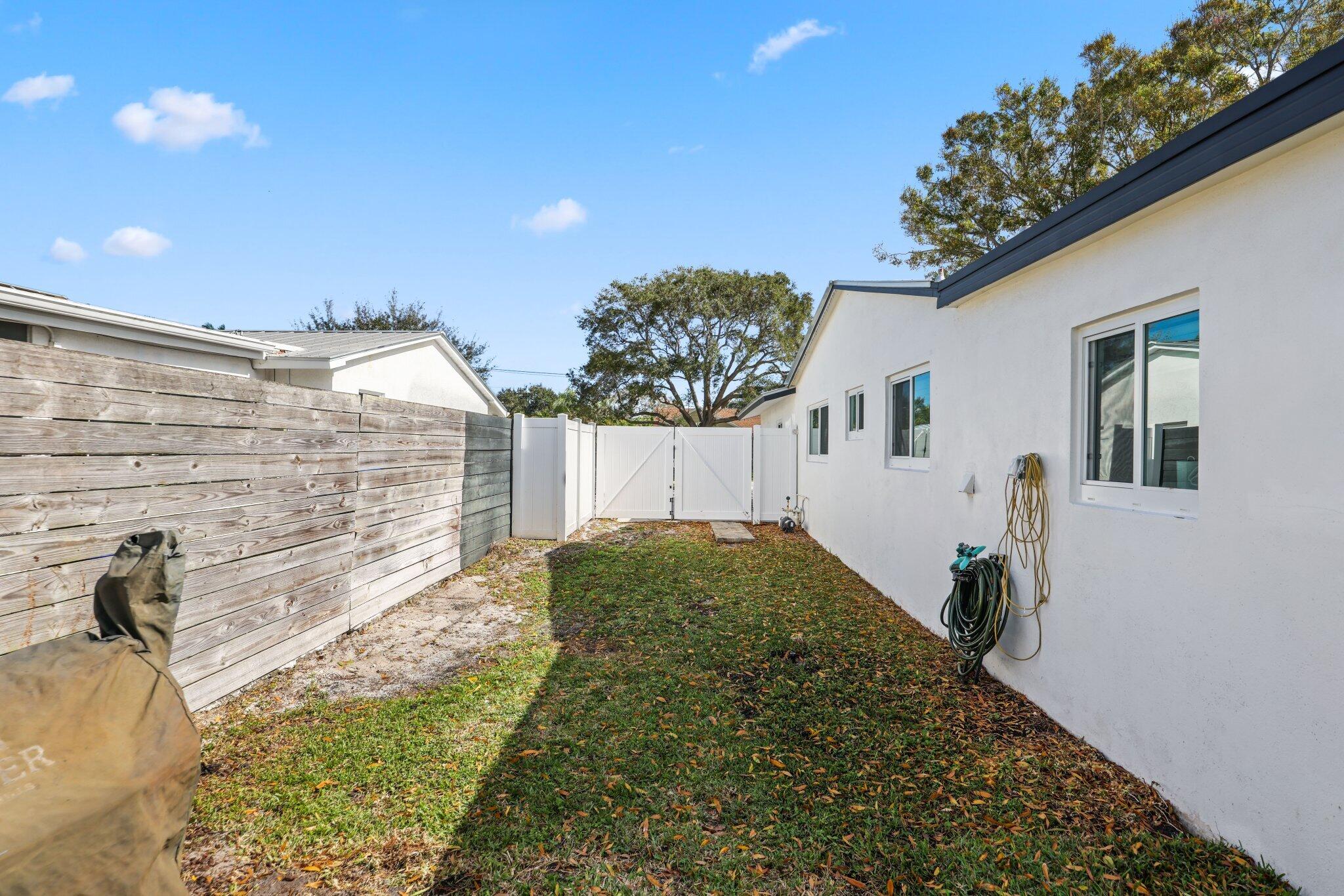 1510 Kingsley Road Jupiter, FL 33469 - Photo 46 of 53 1510 Kingsley Road - 49.jpg-SMALL