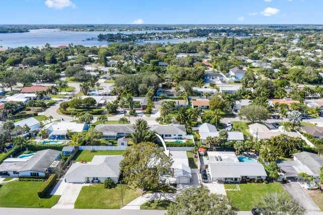 $688,000 | 1510 Kingsley Road, Jupiter, FL 33469