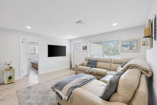 $688,000 | 1510 Kingsley Road, Jupiter, FL 33469