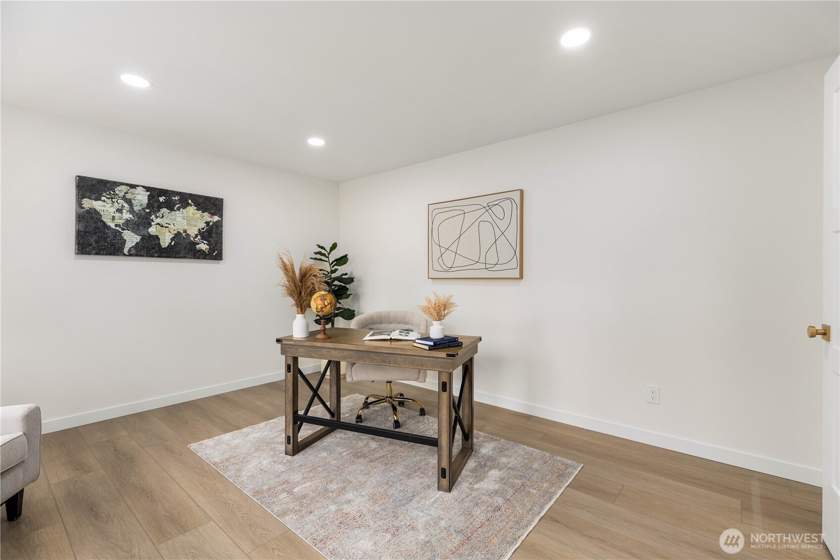 13820 60th Avenue West Edmonds, WA 98026 - Photo 7 of 30