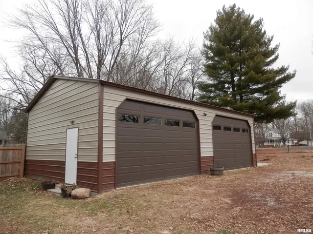 $119,900 | 653 North Cedar Street, Galesburg, IL 61401