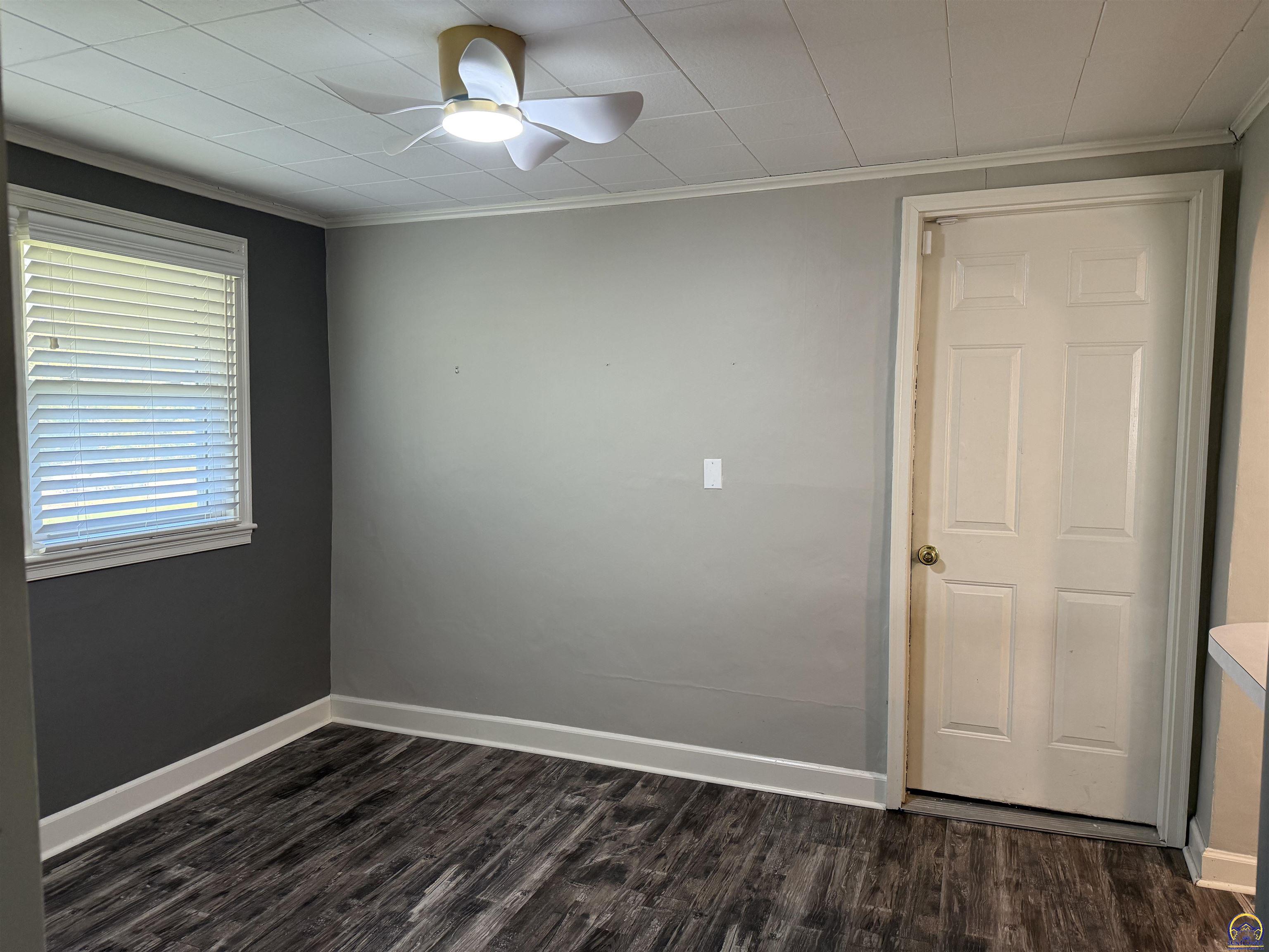 4221 Southwest 17th Street Topeka, KS 66604 - Photo 34 of 72