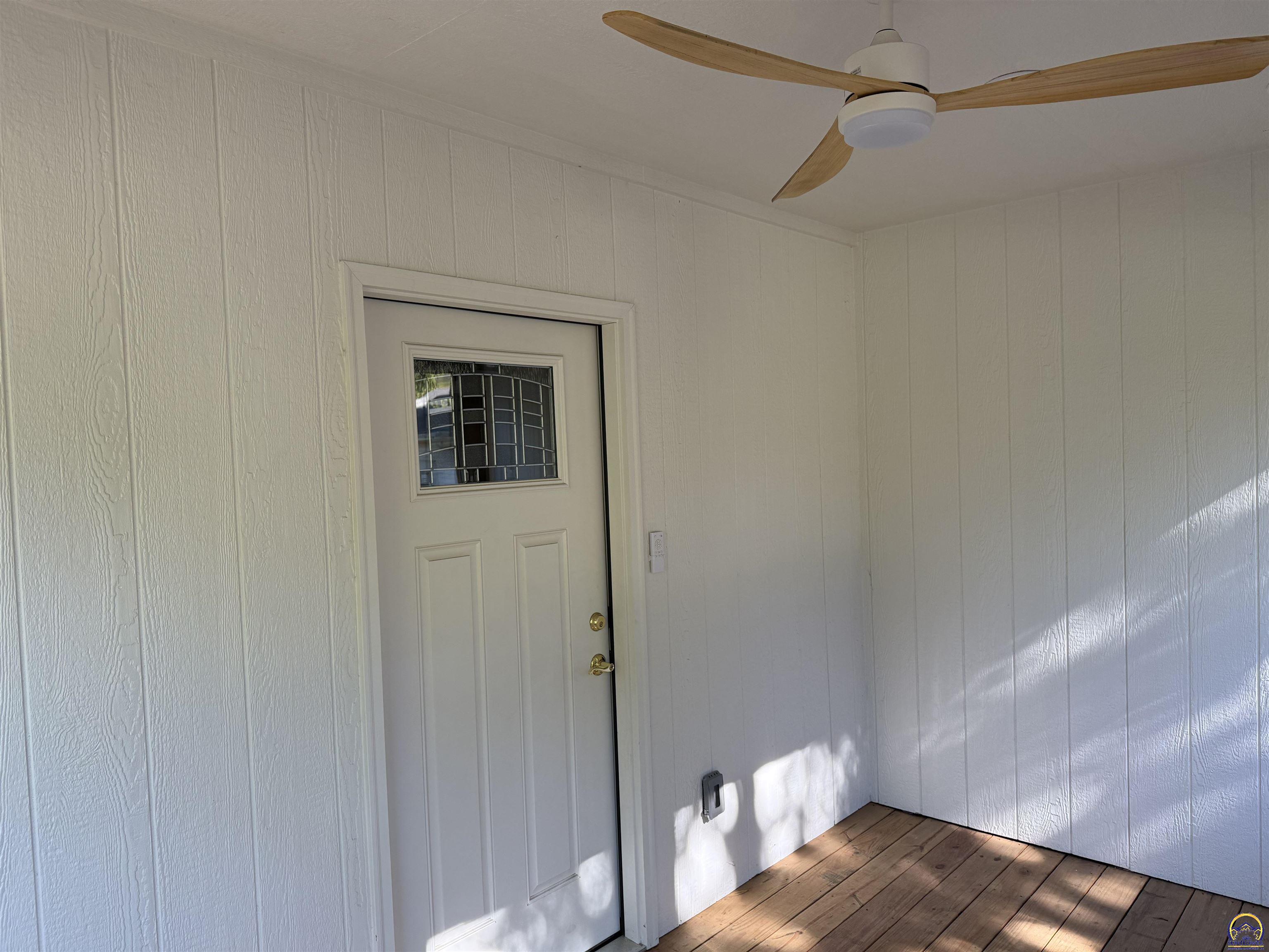 4221 Southwest 17th Street Topeka, KS 66604 - Photo 53 of 72