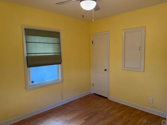 $179,500 | 4221 Southwest 17th Street, Topeka, KS 66604