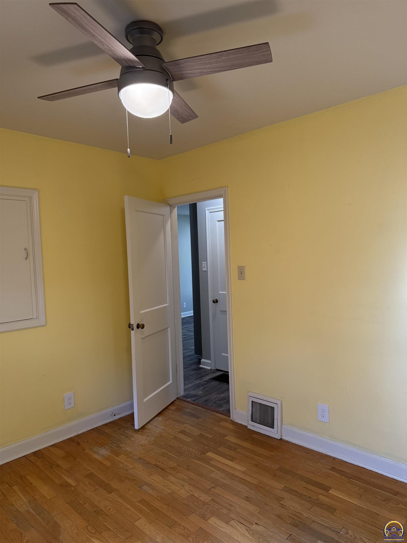 4221 Southwest 17th Street Topeka, KS 66604 - Photo 63 of 72