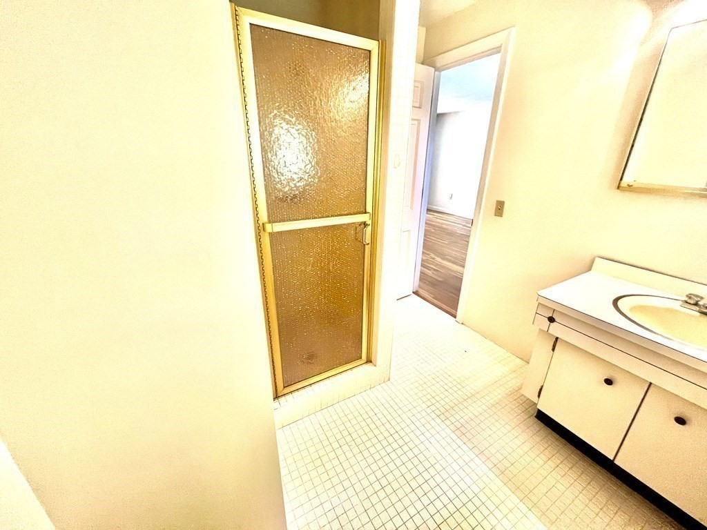 76 Winfield Road Holden, MA 01520 - Photo 17 of 25 Gallery Image 17