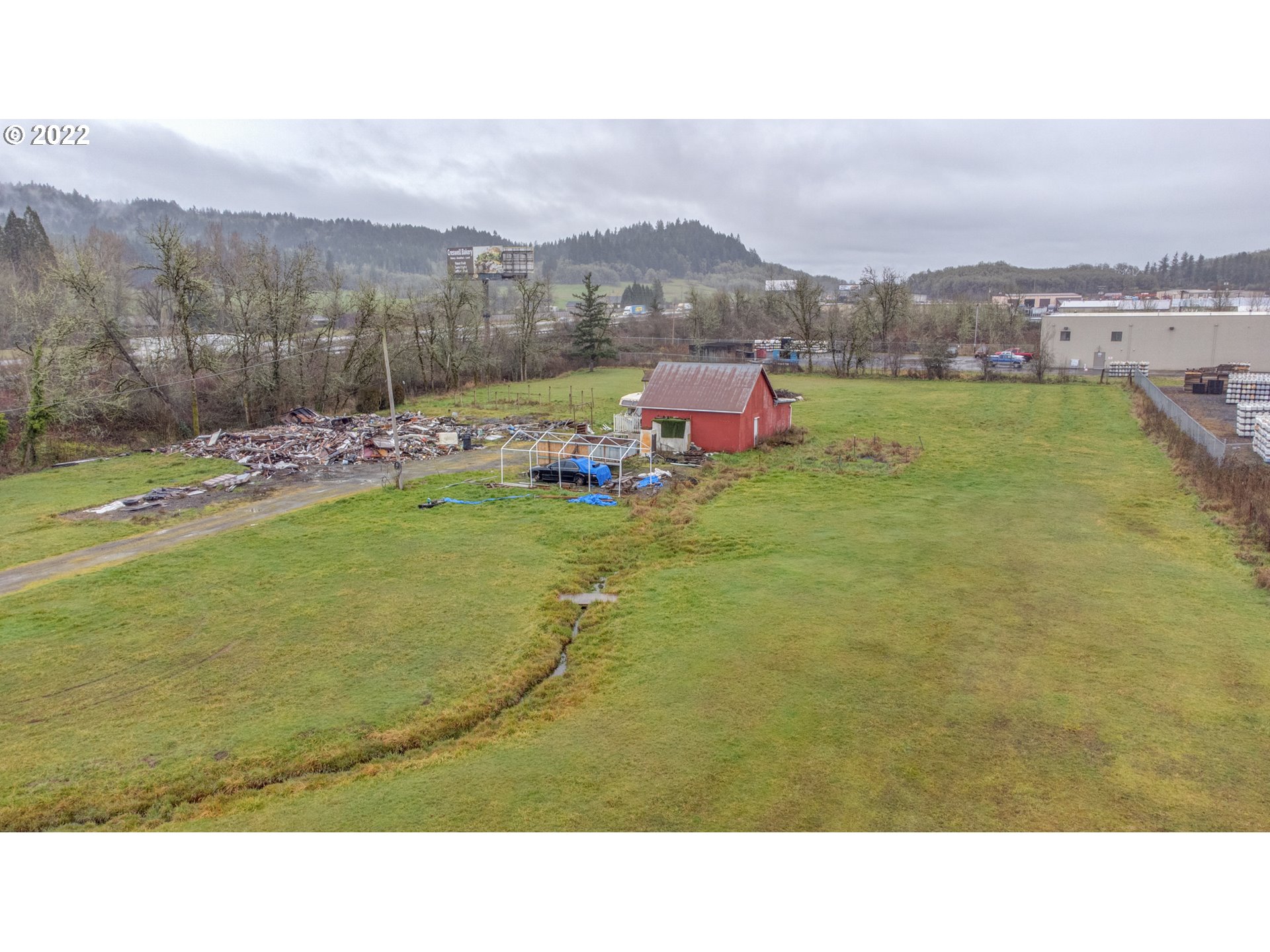 34014 West Peebles Road Eugene, OR 97405 - Photo 11 of 19 a view of a city