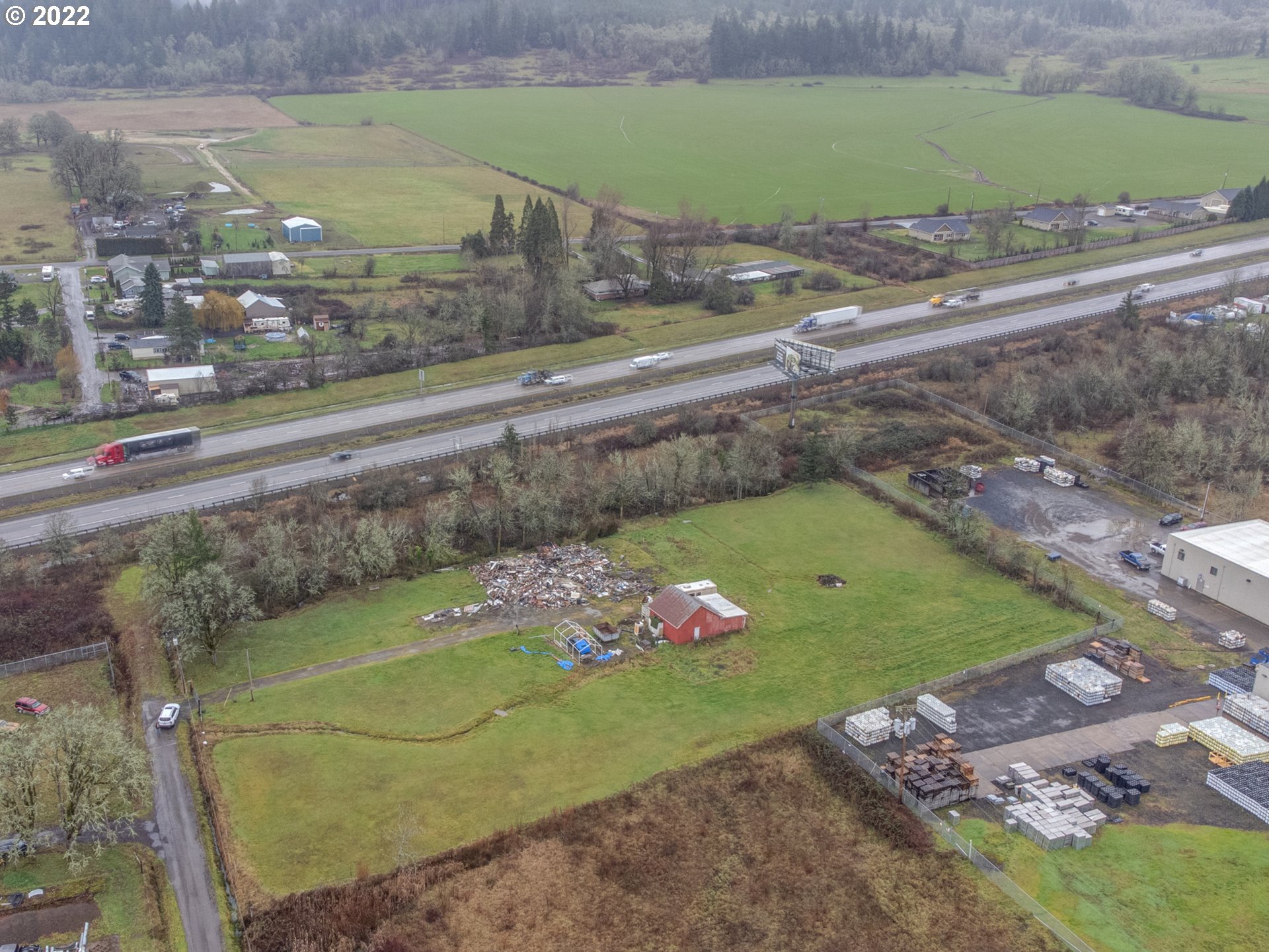 34014 West Peebles Road Eugene, OR 97405 - Photo 7 of 19 a view of a basket ball ground
