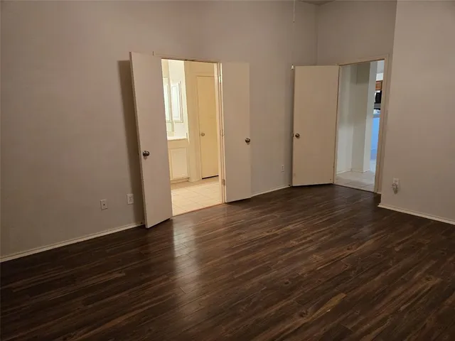 $2,000 | 606 Zollman Court, Lancaster, TX 75146