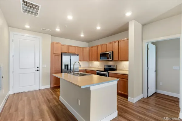 $1,900 | 14331 East Tennessee Avenue, Unit 307, Aurora, CO 80012