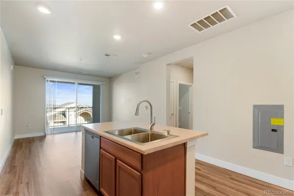 $1,900 | 14331 East Tennessee Avenue, Unit 307, Aurora, CO 80012