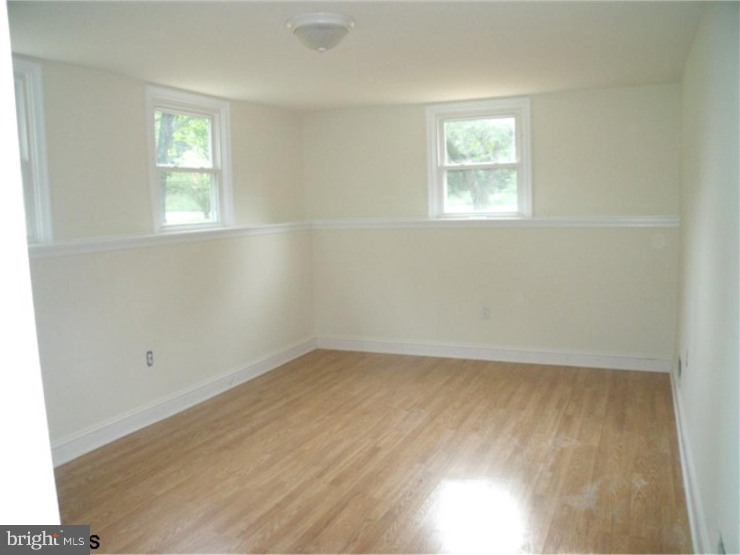 1876 West Walnut Road Vineland, NJ 08360 - Photo 7 of 11 Gallery Image 7