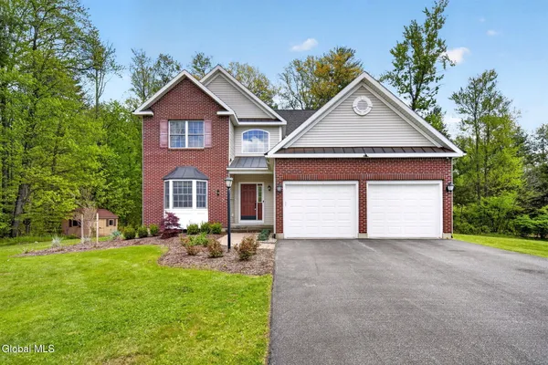 $749,900 | 56 Jean Place, Guilderland, NY 12303