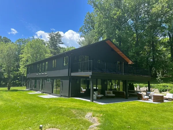 $15,000 | 34 Old Roxbury Road, Roxbury, CT 06783