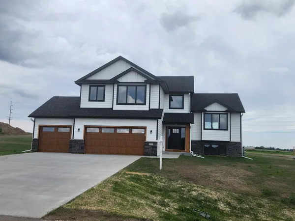 $664,900 | 1602 21st Street Northeast, Kasson, MN 55944