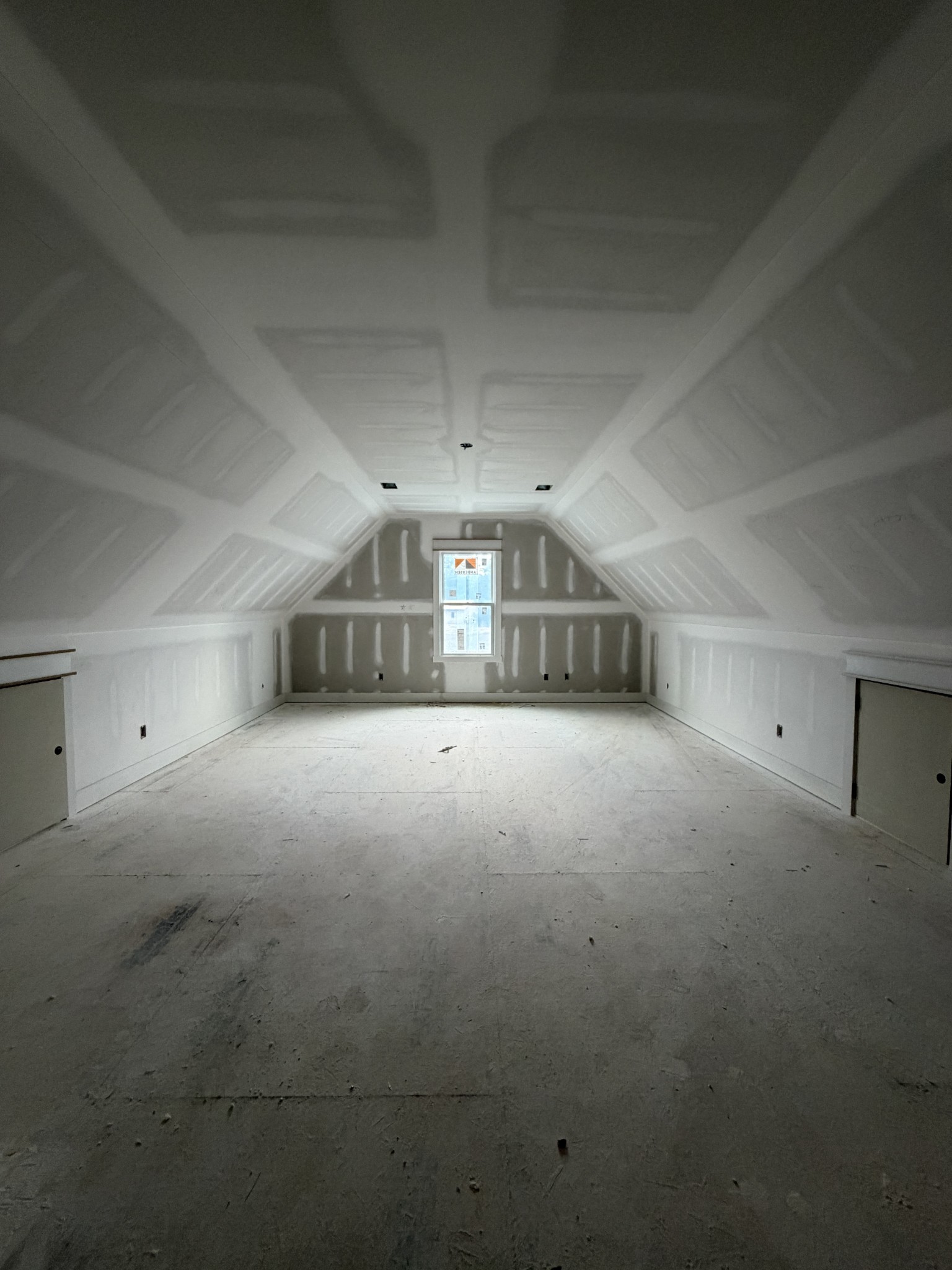 3725 Ledford Mill Road Wartrace, TN 37183 - Photo 26 of 28 a view of empty room with a projector