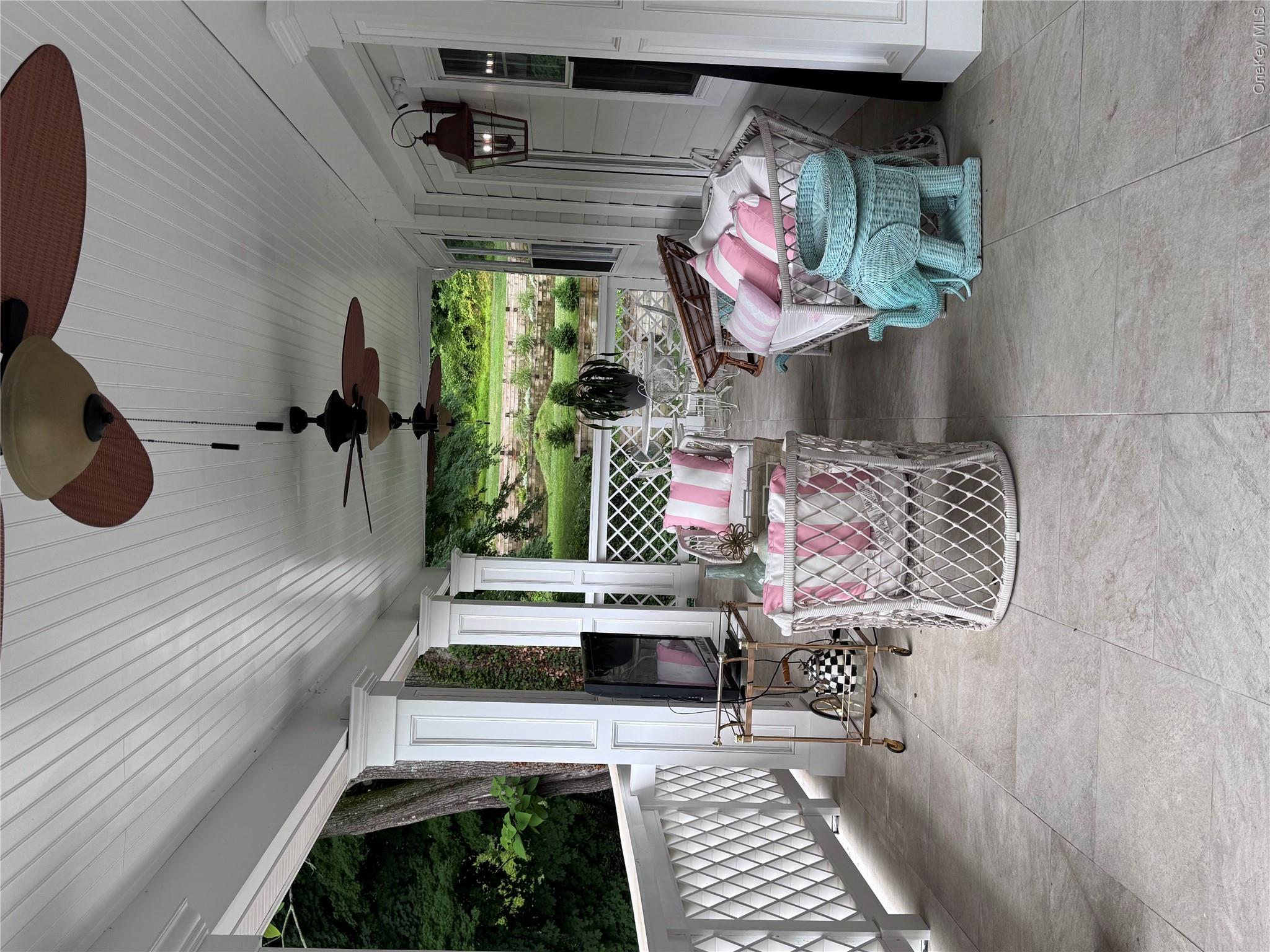 314 Mill Hill Road Mill Neck, NY 11765 - Photo 12 of 15