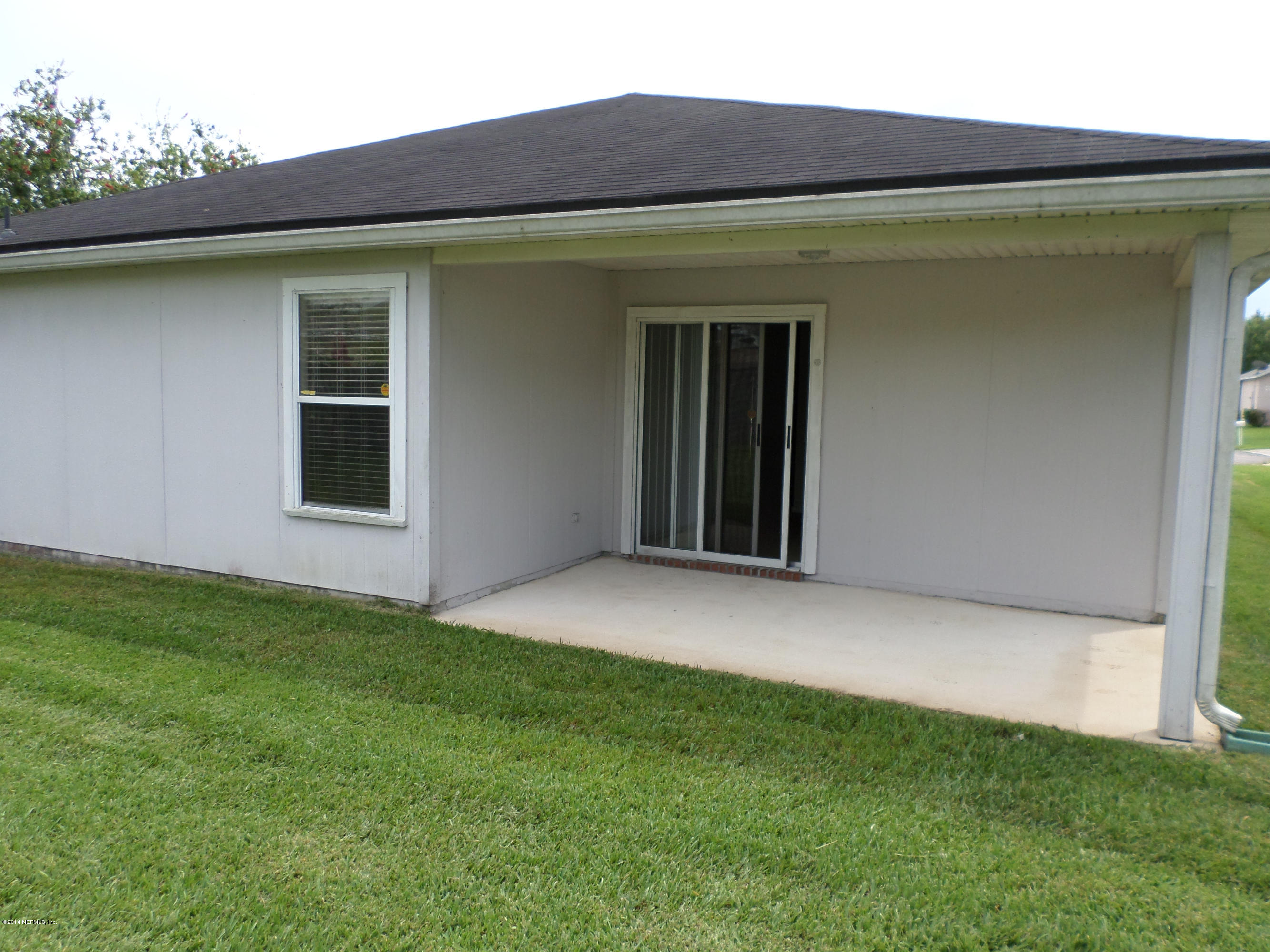 1430 Runes Court Middleburg, FL 32068 - Photo 14 of 17 Back Patio