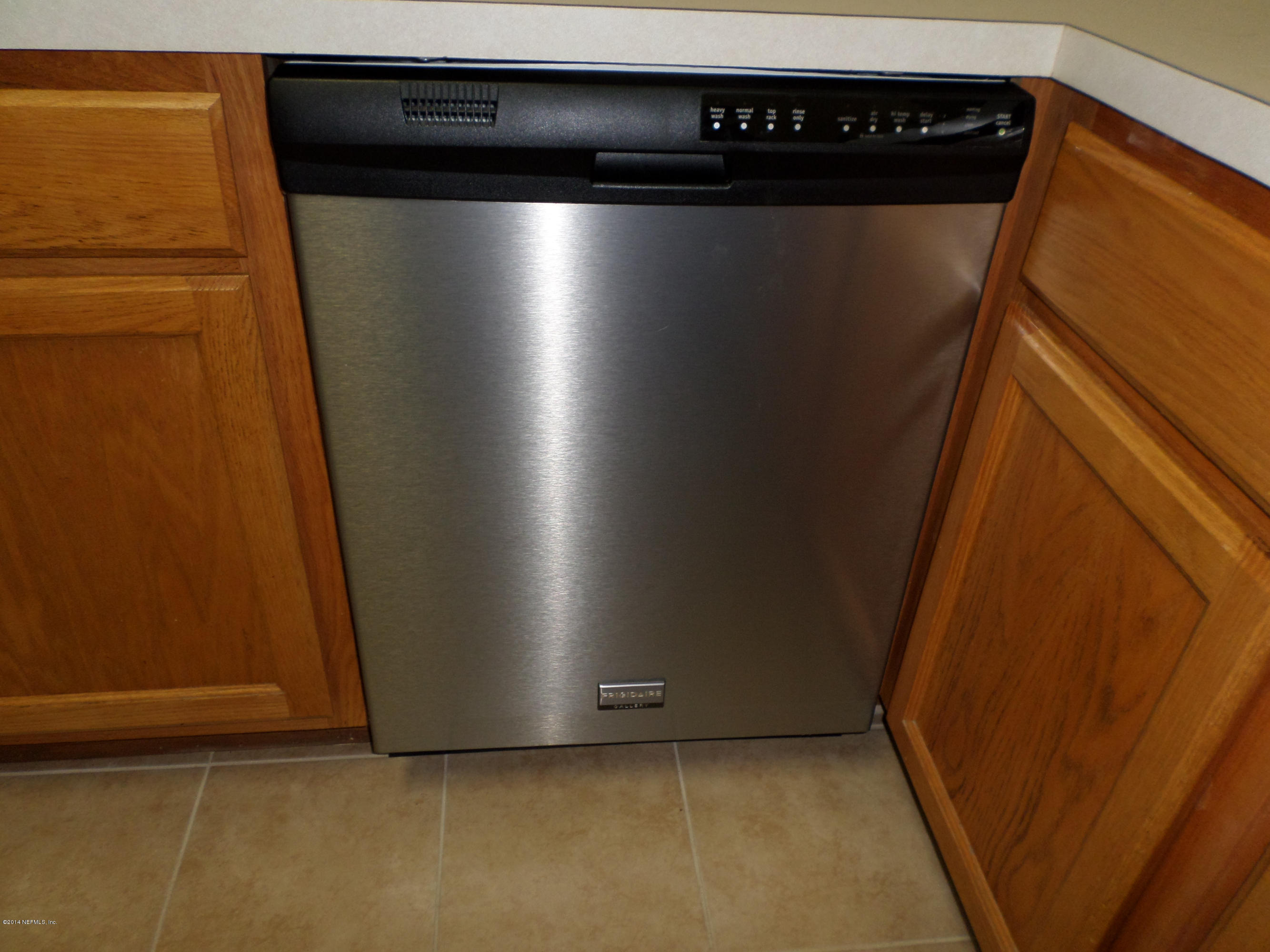 1430 Runes Court Middleburg, FL 32068 - Photo 15 of 17 Dishwasher